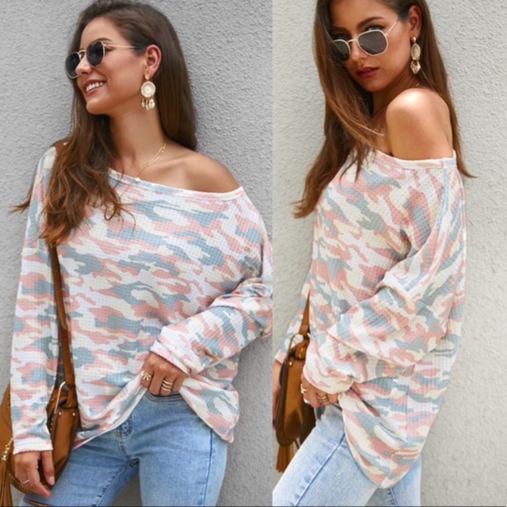 DEBBIE CAmo Pirnt off shoulder Top - Picture 2 of 2